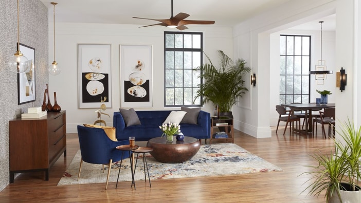 Ceiling Fan Ing Guide Lowe S, What Size Ceiling Fan For Large Family Room