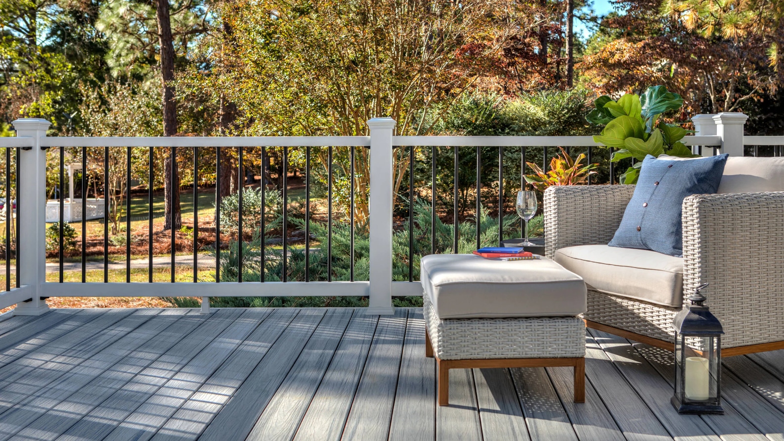 How to Replace a Deck Railing Lowe’s