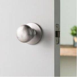 A chrome door knob.