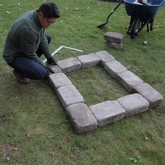 How To Build A Custom Fire Pit, Square Paver Fire Pit Ideas
