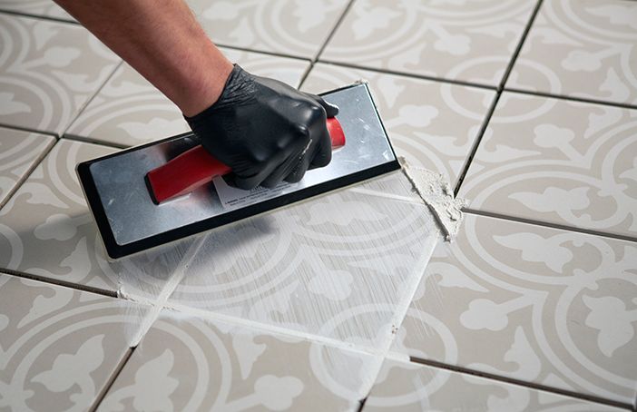 How To Lay Tile Diy Floor Installation Lowe S - How To Install Ceramic Tile Bathroom Shower Floor Tiles And Grout