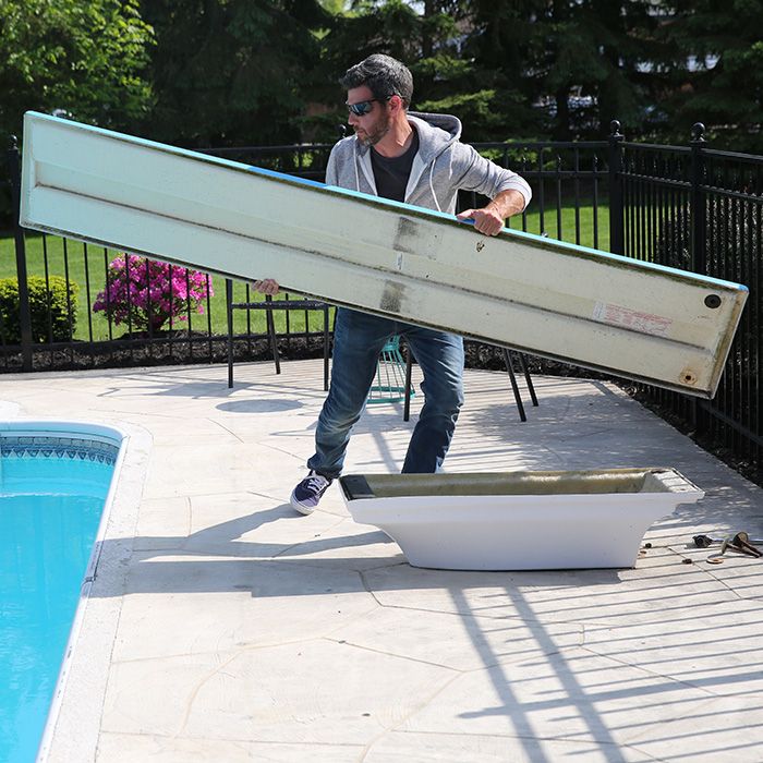 How to Remove a Diving Board