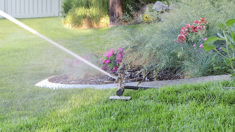 Garden Lawn Sprinkler System Adjustable 360° Rotating Portable Yard Impulse  Sprinkler with Metal Head & Wheeled Base Water Up to 5,600 Sq. Ft.
