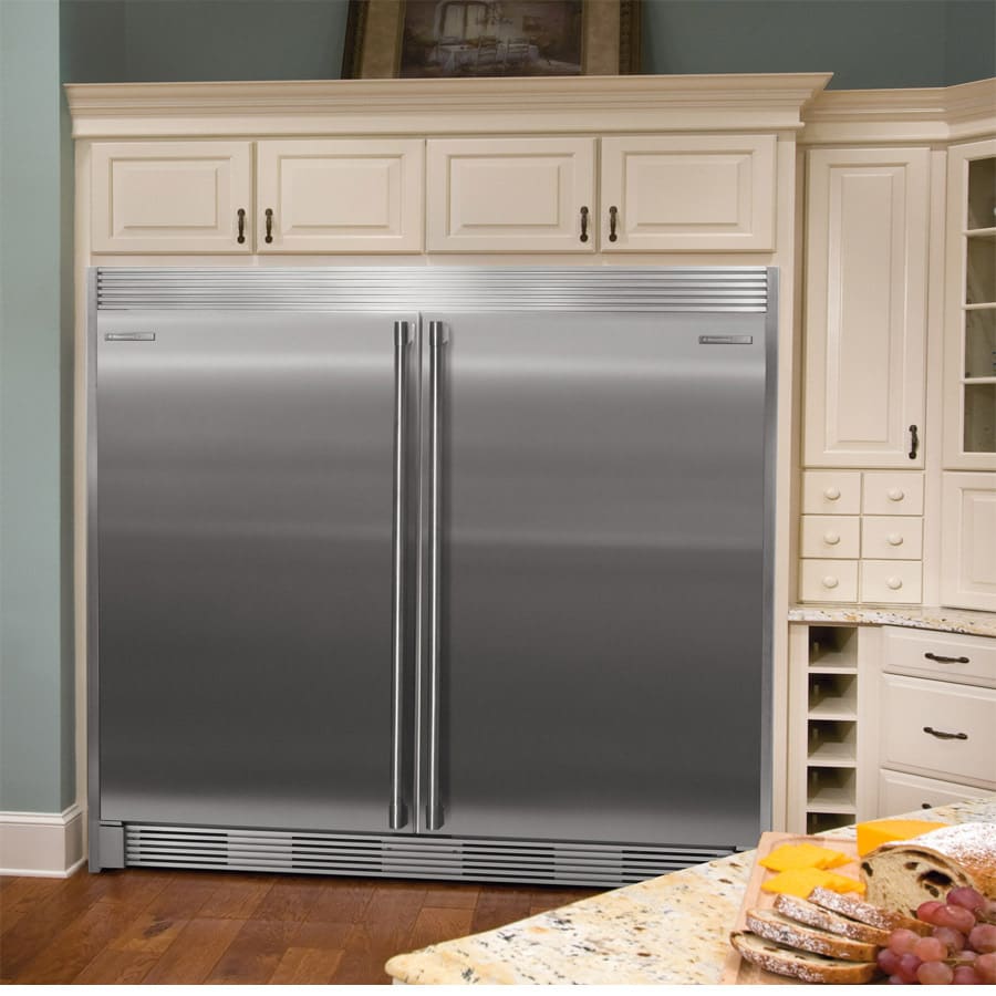 Electrolux Icon 16.8-cu ft Upright Freezer (Stainless) ENERGY STAR in ...