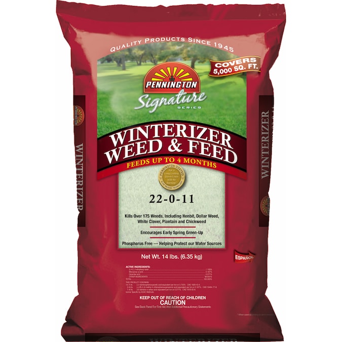 Pennington Signature Series Winterizer Weed & Feed- in the Lawn