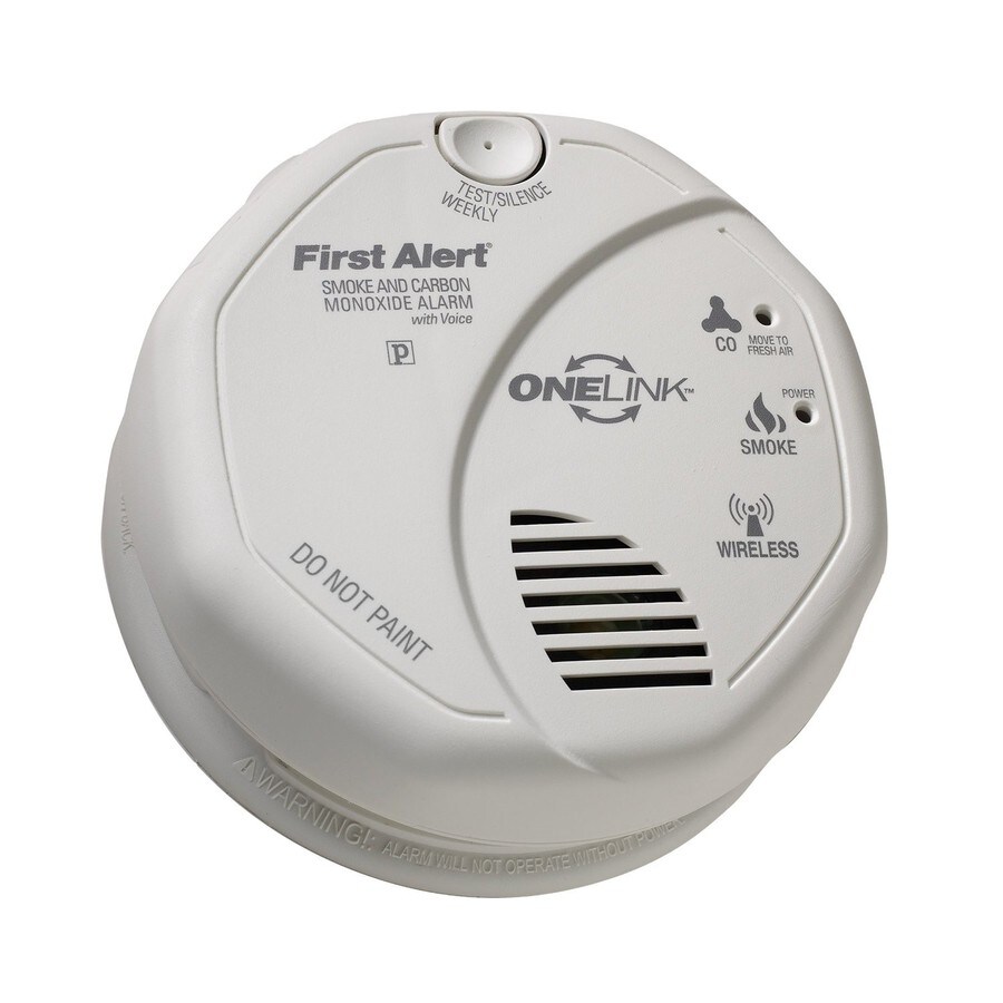 First Alert Battery Powered Photoelectric Combination Smoke And Carbon Monoxide Detector In The Combination Smoke Carbon Monoxide Detectors Department At Lowes Com