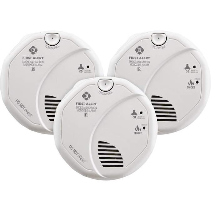 First Alert Brk Sc7010b 3 Pack Ac Hardwired Combination Smoke And Carbon Monoxide Detector With Battery Back Up In The Combination Smoke Carbon Monoxide Detectors Department At Lowes Com