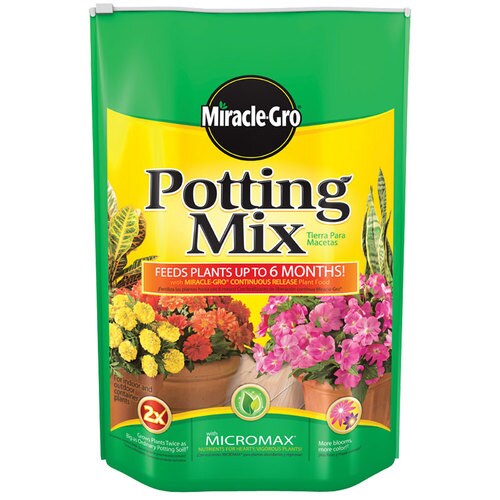 Miracle-Gro 8-Quart Potting Soil Mix in the Soil department at Lowes.com