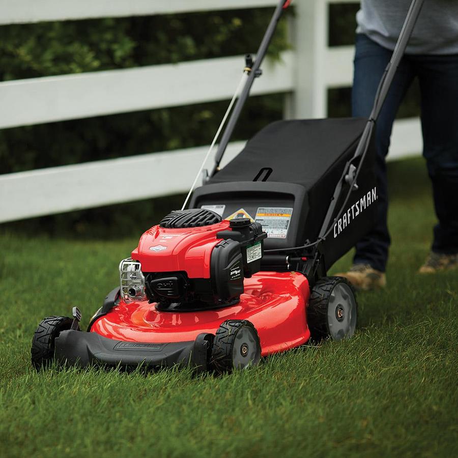 CRAFTSMAN M110 140-cc 21-in Gas Push Lawn Mower with Briggs & Stratton