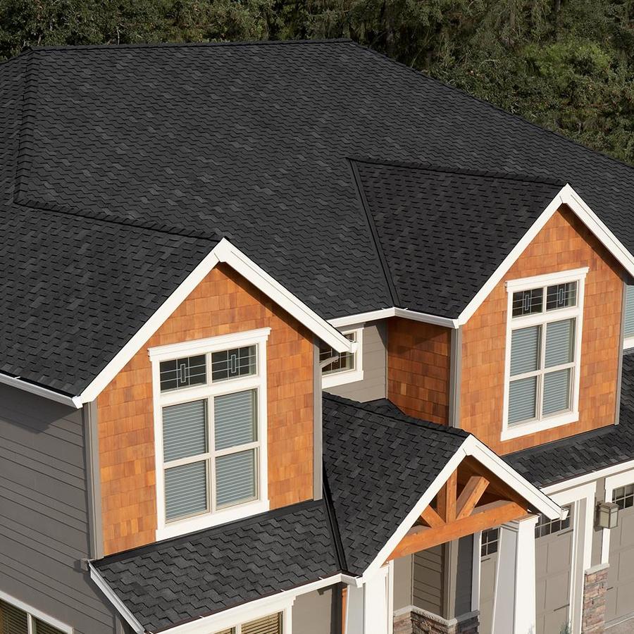 Owens Corning Woodcrest 16.67-sq ft Carbon Laminated Architectural Roof ...