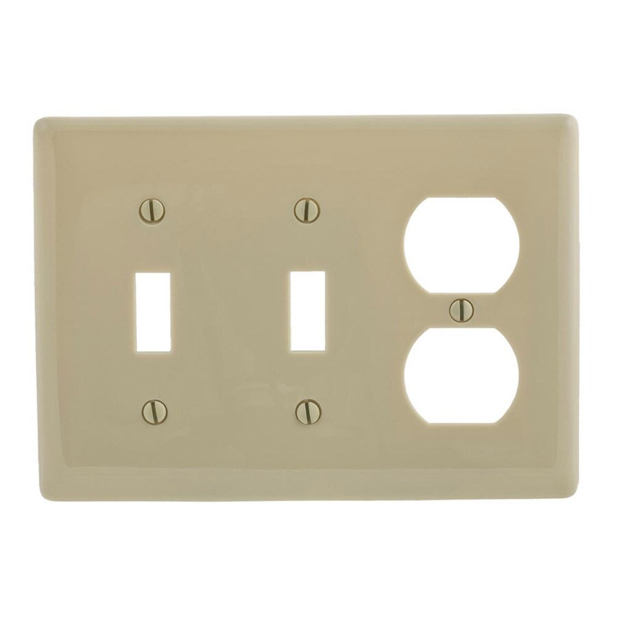 Hubbell 3Gang Ivory Toggle/Duplex Midsize Wall Plate in the Wall