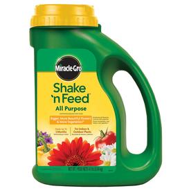 UPC 073561105699 product image for Miracle-Gro 4.5-lb Shake n' Feed Flower and Vegetable Food Granules (12-4-8) | upcitemdb.com