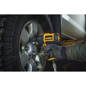 DEWALT 0.5-in 650-foot-lbs Air Impact Wrench at Lowes.com