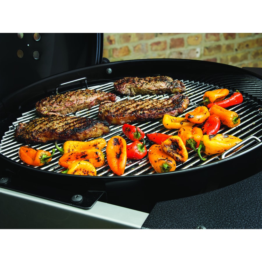 Weber Performer Deluxe 22-in Copper Kettle Charcoal Grill in the ...