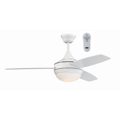 Harbor Breeze Beach Creek 44 In White Led Indoor Ceiling Fan With