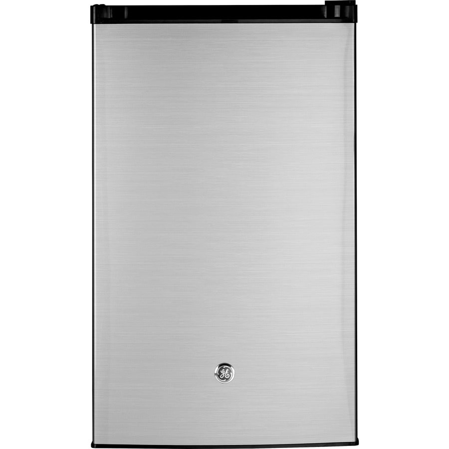 GE 4.4-cu ft Freestanding Mini Fridge Freezer Compartment (Cleansteel ...