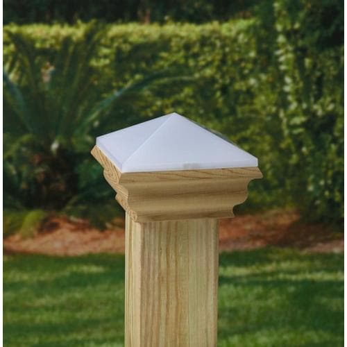 Deckorators 4-in x 4-in Corbel White Solar LED Cherry Deck Post Cap in ...