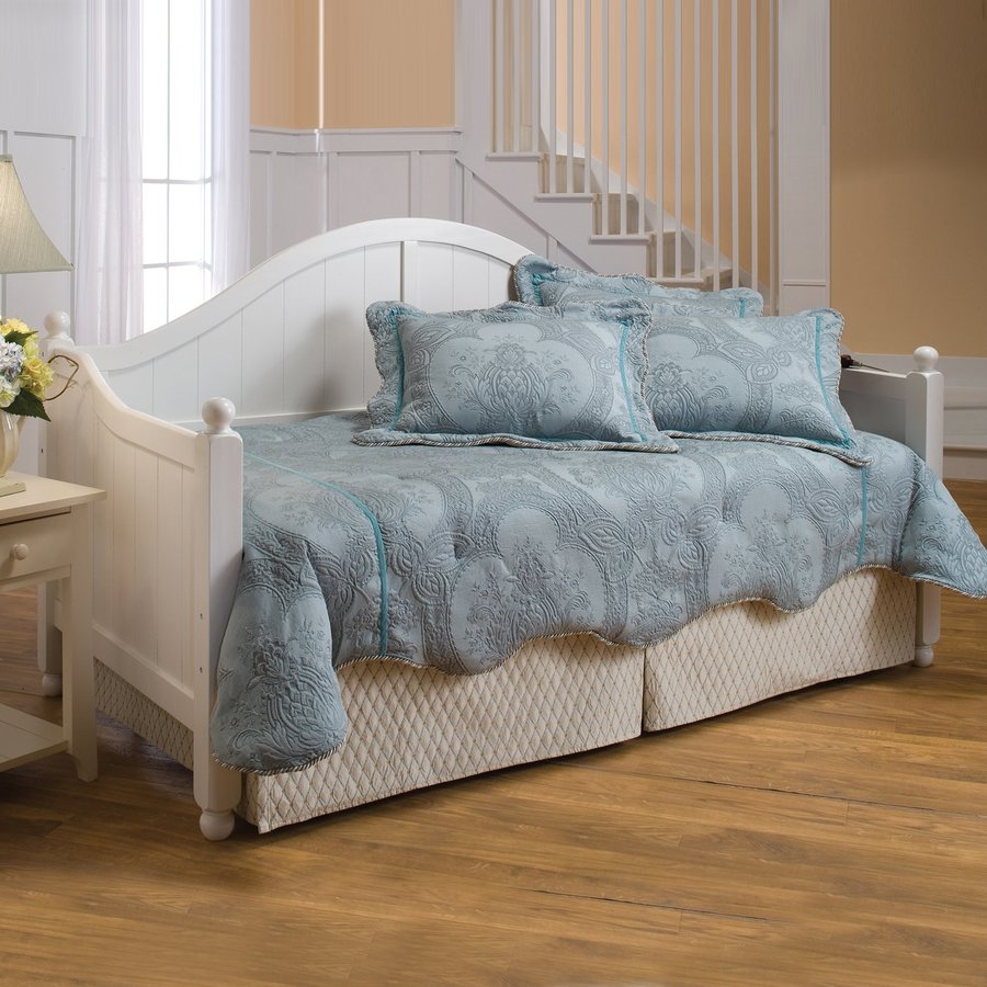 Hillsdale Furniture Augusta White Twin Daybed Bed At Lowes.com