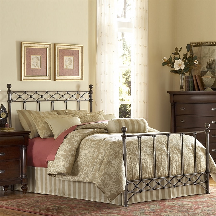 Fashion Bed Group Argyle Copper Chrome Full 4Poster Bed in the Beds