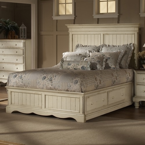 Hillsdale Furniture Wilshire Distressed/Antique White Queen Panel Bed ...