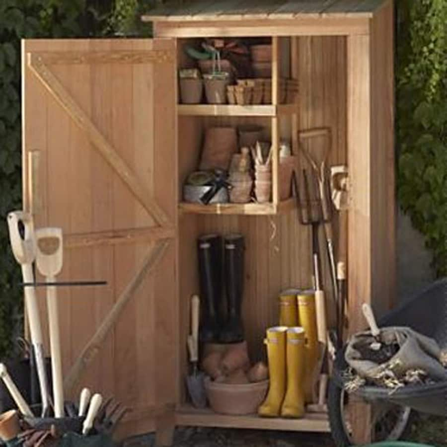 cedarshed common: 20-ft x 14-ft; interior dimensions: 15