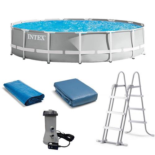 15 ft wide pool