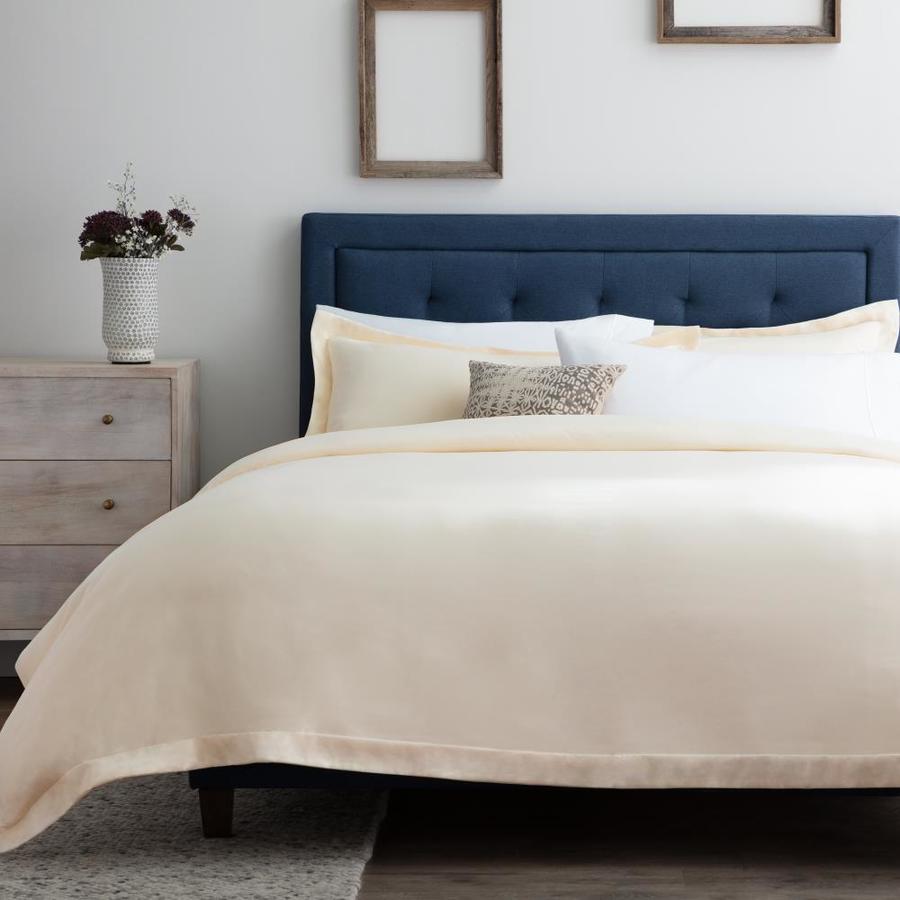 Brookside 3 Piece Ivory King Duvet Cover Set In The Bedding Sets Department At Lowes Com