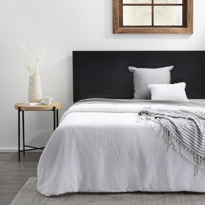 Brookside Leah Classic Wood Framed Headboard Black Queen In The Headboards Department At Lowes Com