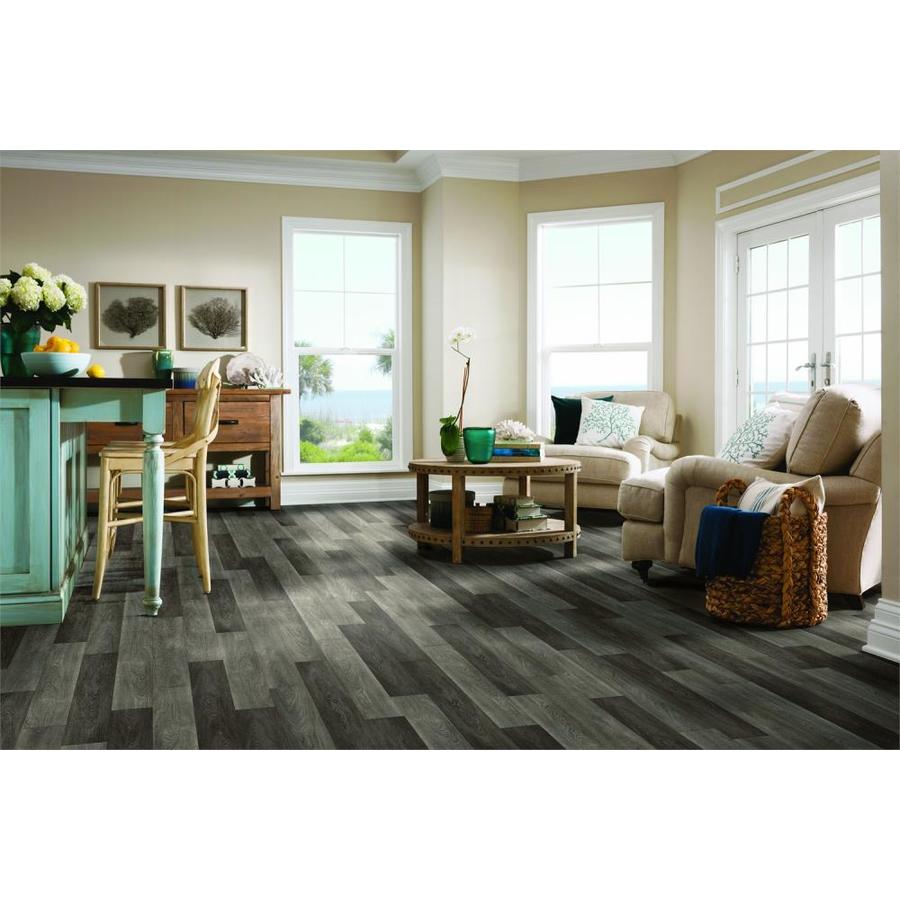 Armstrong Flooring Luxe w/Rigid Core Carbonized Gray 7-in x 48-in ...