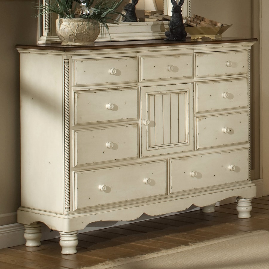 Shop Hillsdale Furniture Wilshire Antique White 6-Drawer Dresser at ...