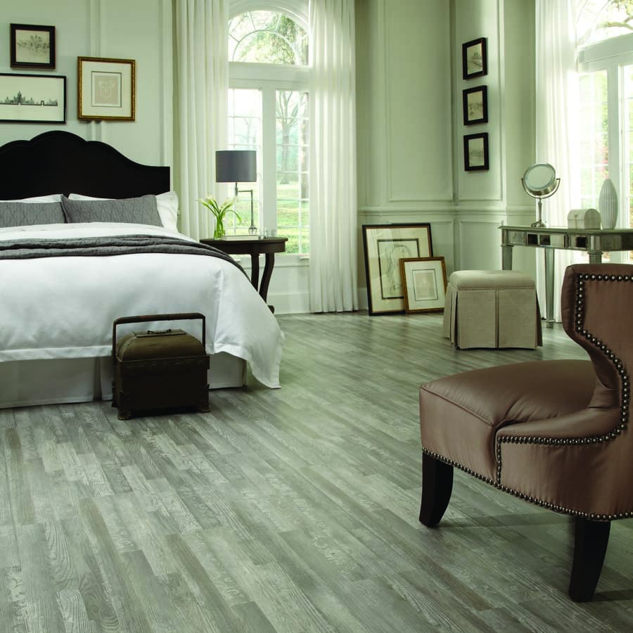 Pergo MAX Mystic Oak Wood Plank Laminate Flooring At Lowes.com