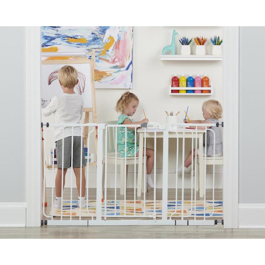 Regalo 1158 DS 56-in x 30-in White Metal Safety Gate in the Child ...