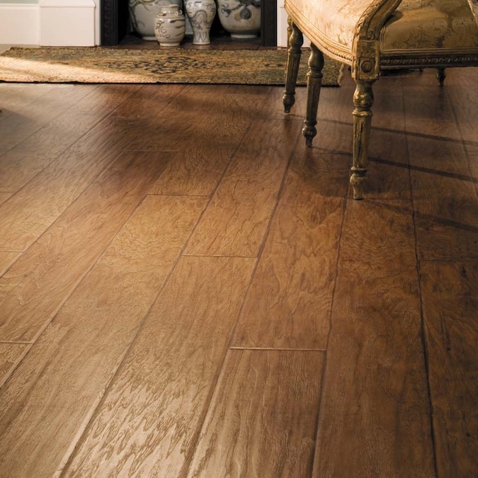allen + roth Saddle Hickory 6.14in W x 4.52ft L Handscraped Wood Plank Laminate Flooring in