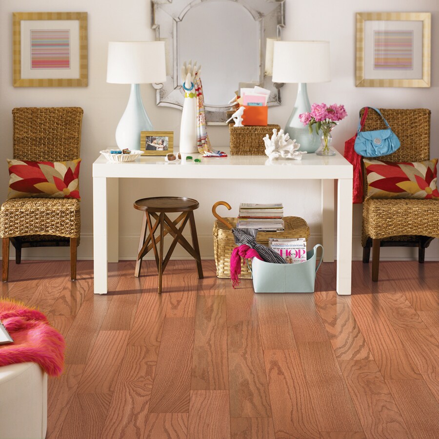 Pergo American Era Butterscotch Oak 5-in W x 3/4-in T Smooth ...
