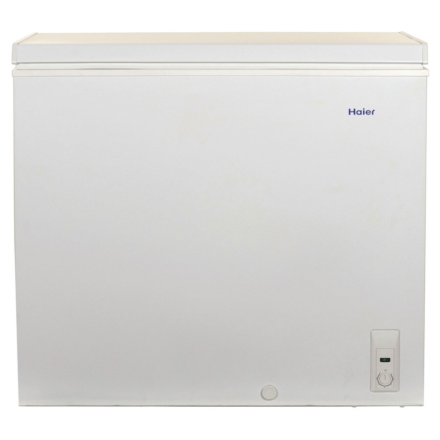 Haier 7.1cu ft Chest Freezer (White) in the Chest Freezers department