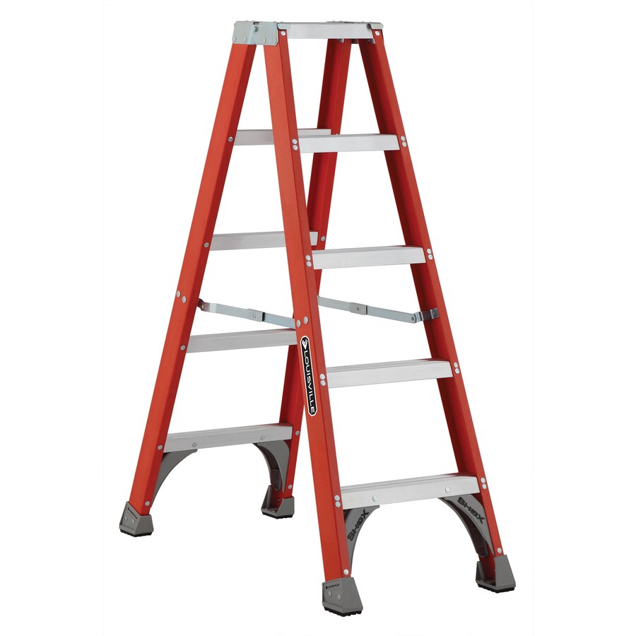 Louisville FM1505 5-ft Fiberglass 300-lb Type IA Step Ladder