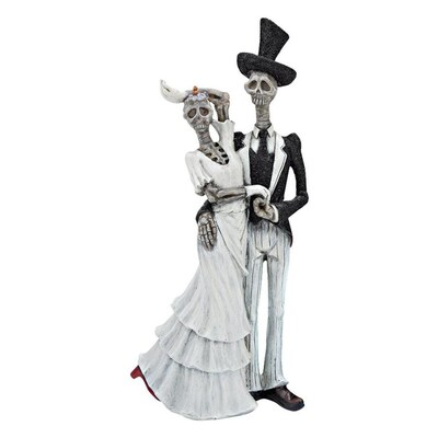 Bride And Groom Skeleton