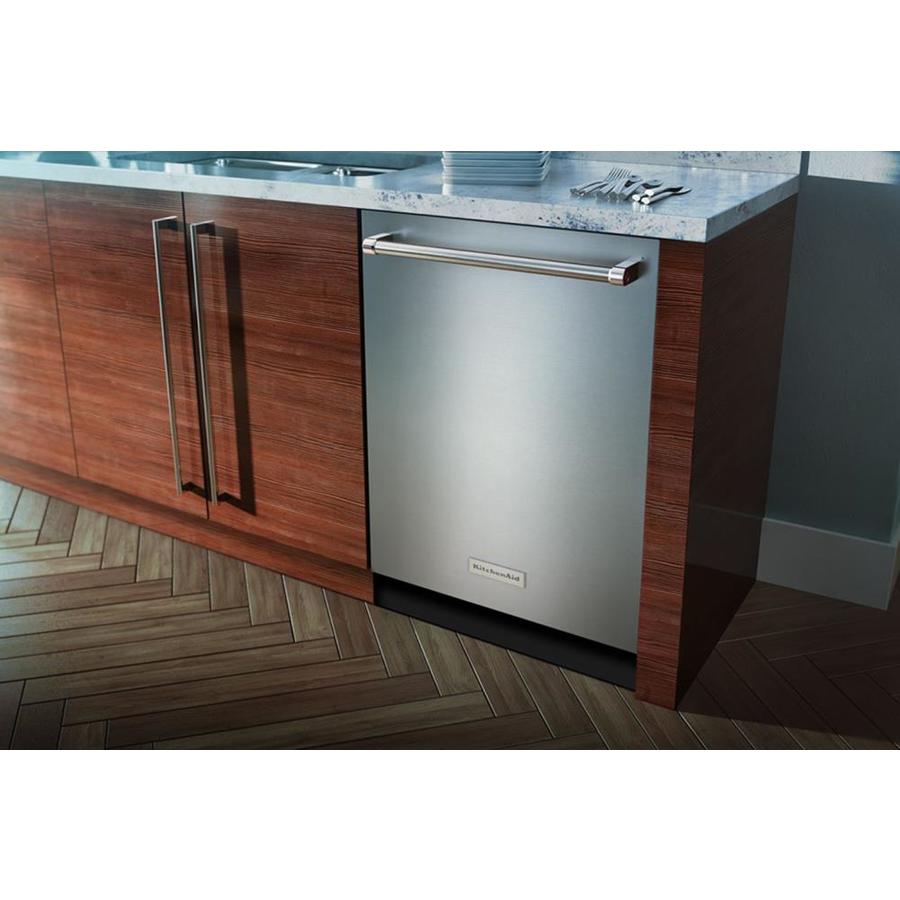 Shop KitchenAid 39-Decibel Built-In Dishwasher (Stainless steel ...