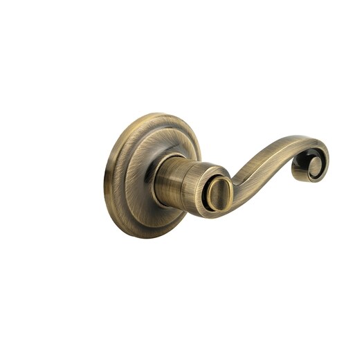 Kwikset Signature Series Lido Antique Brass Universal Privacy Door