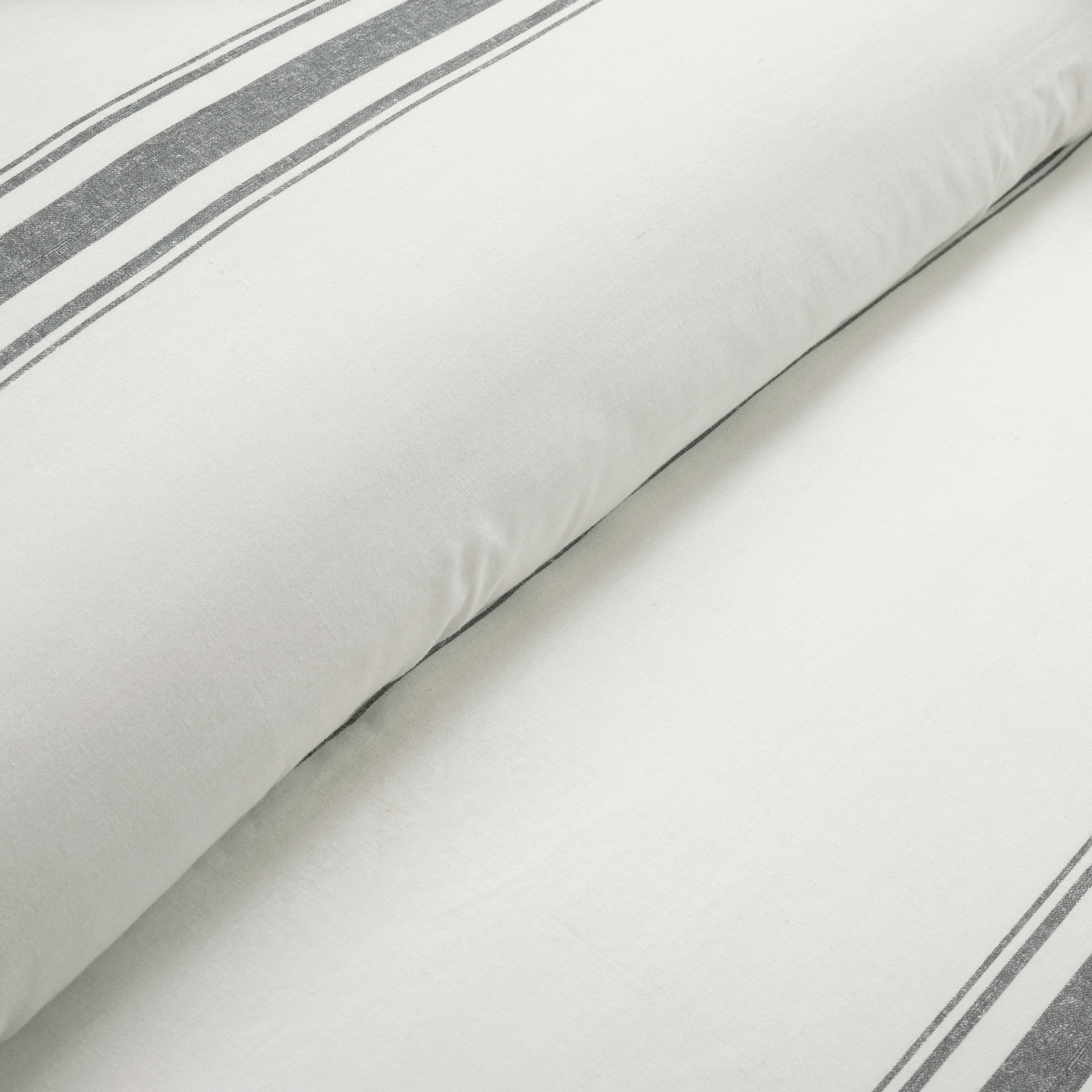 Dark Gray and White Cotton Twin XL Reversible Duvet Cover Set