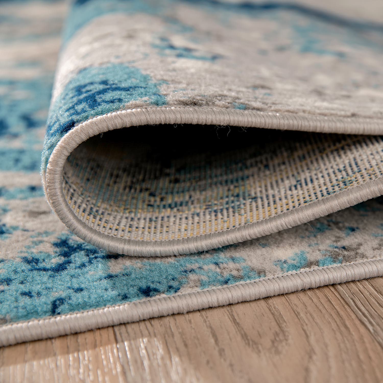 Blue Flat Woven Synthetic Easy Care Area Rug, 26" x 4"