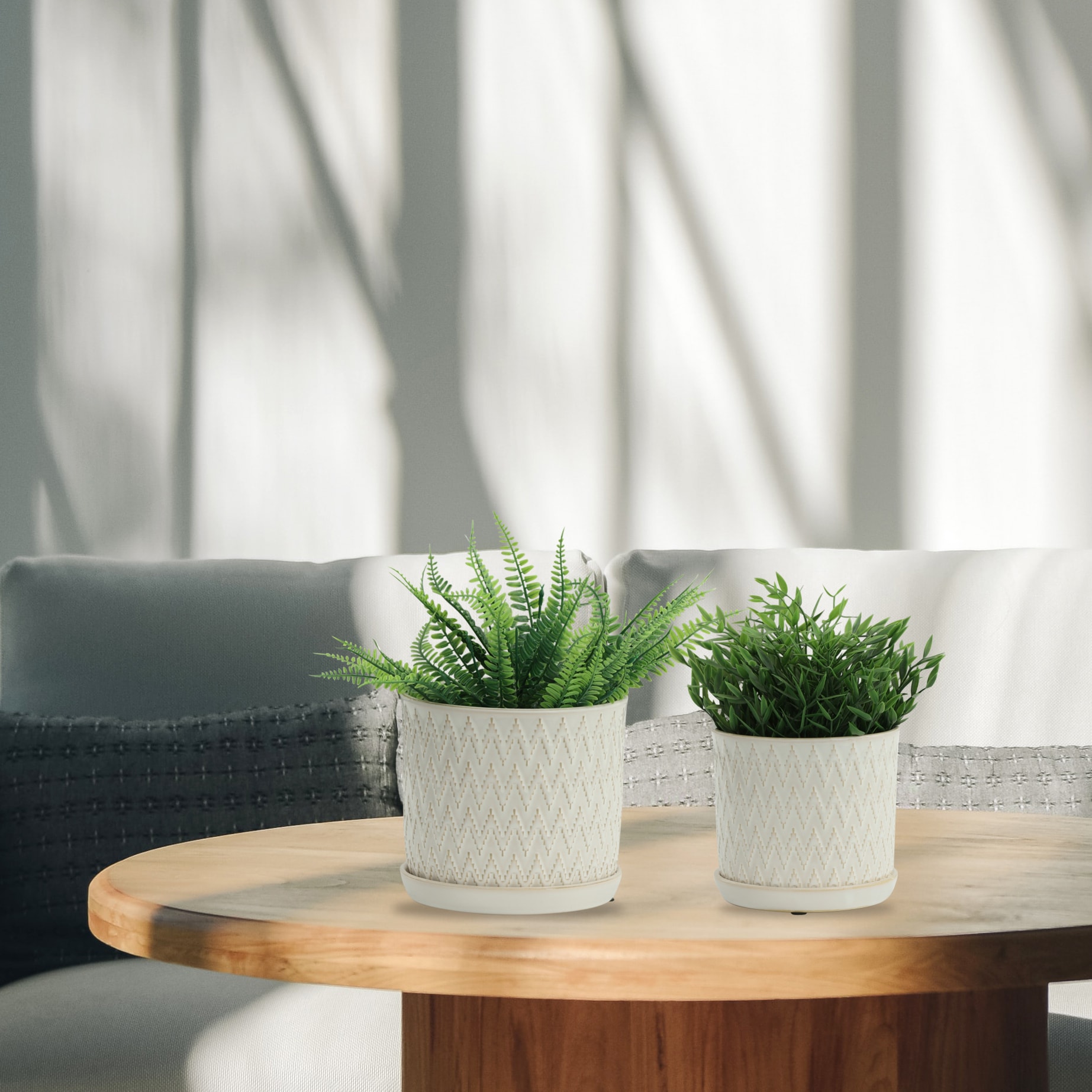 Sagebrook Home 14807-11 Round 8.0-Inches W Small Off-white Ceramic Indoor/Outdoor Planter with Drainage Holes Attached Saucer