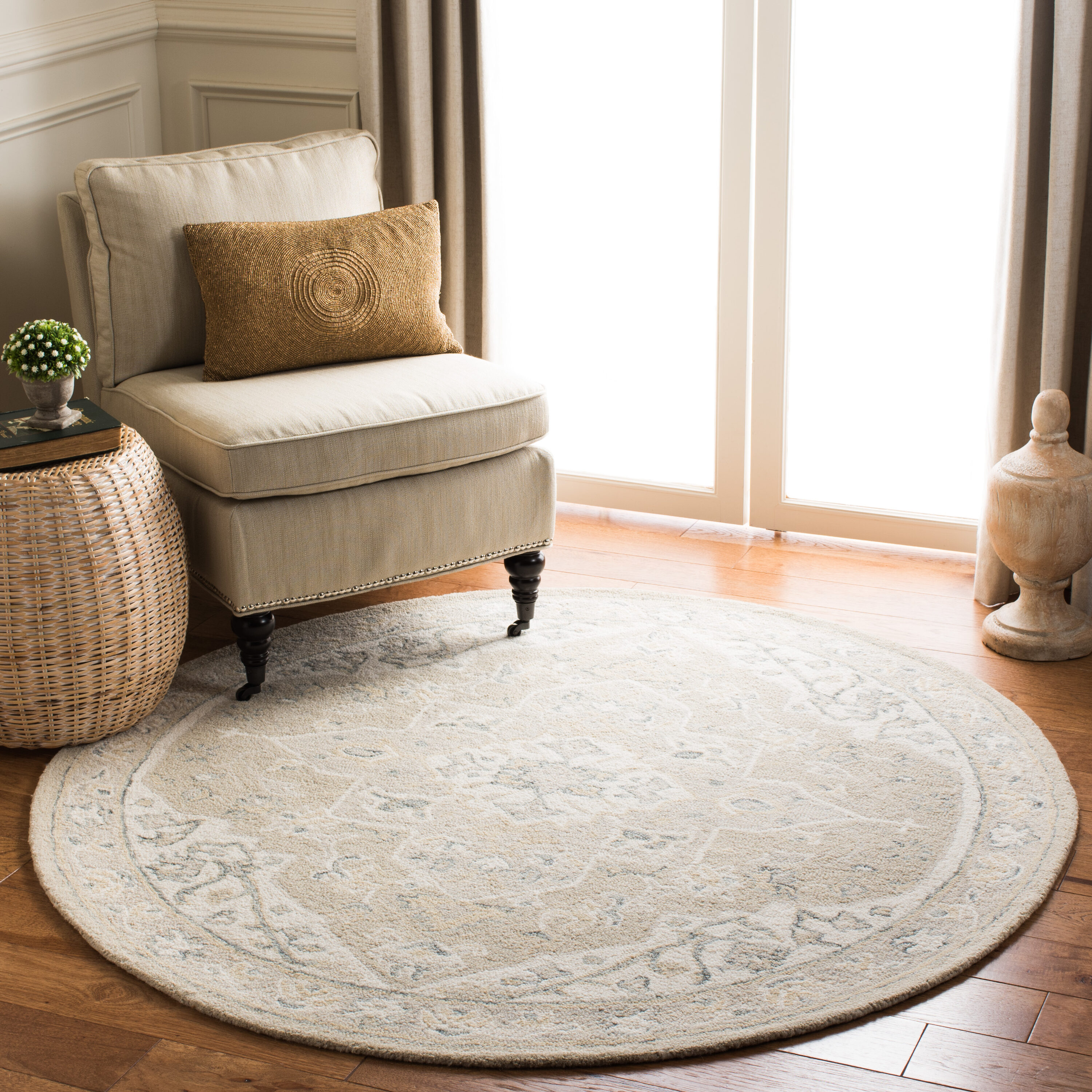 Micro Loop 505 Light Gray/Ivory Traditional 5ft x 5ft Round Rug