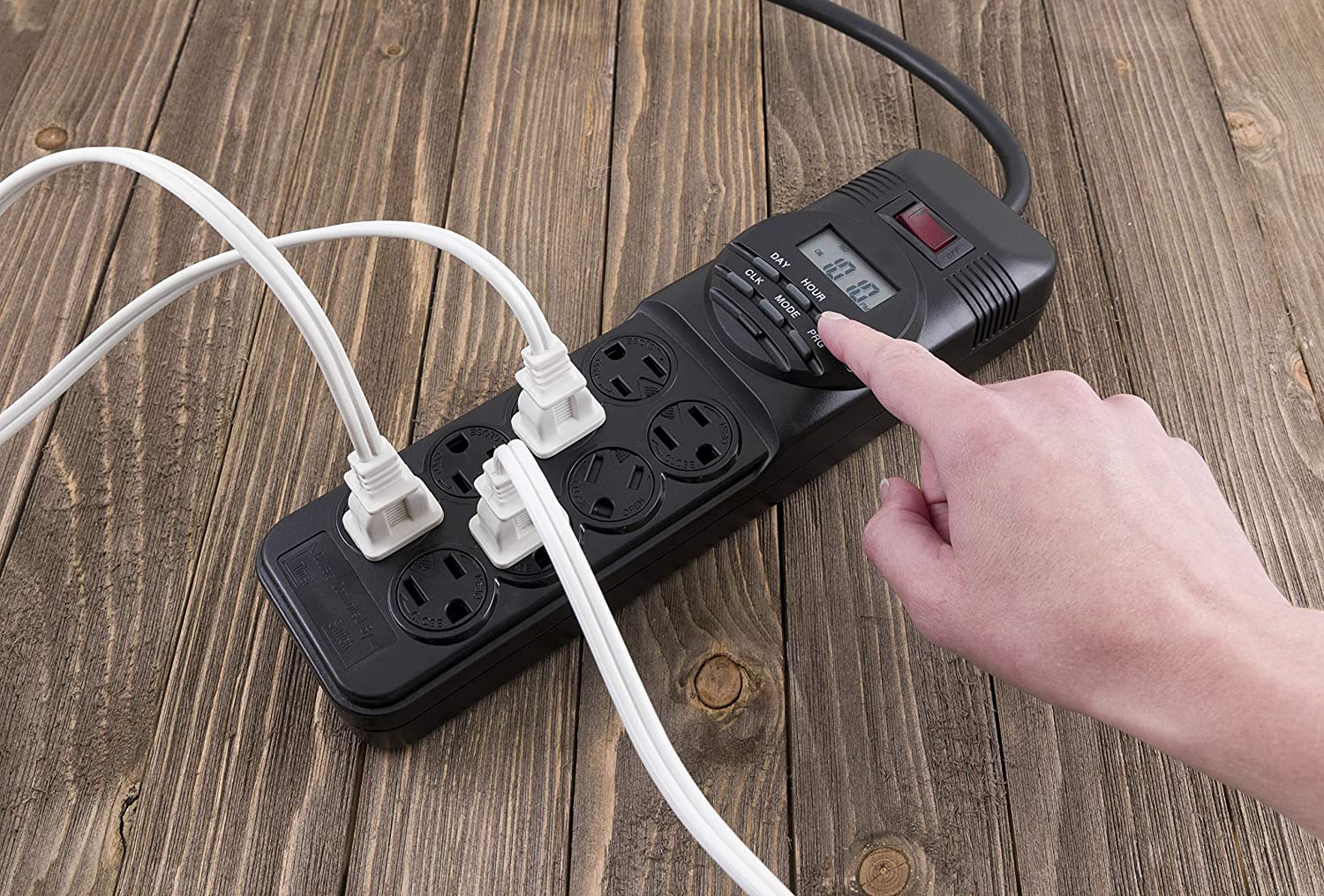 GE 7-Day Programmable Power Strip with Digital Timer, 8 Grounded Outlets (4  Timed / 4 Always On), Indoor, 15 Amp, 1800W, Easy Presets and Custom