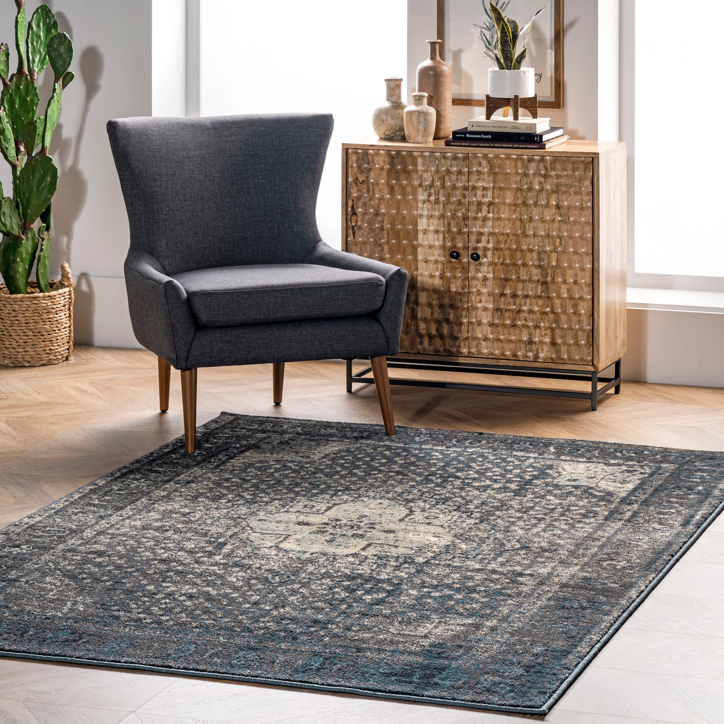 nuLOOM OWTC02A-53078 Traces 5 x 8 (ft) Loomed Polypropylene Blue Rectangular Indoor Distressed/Overdyed Vintage Area rug