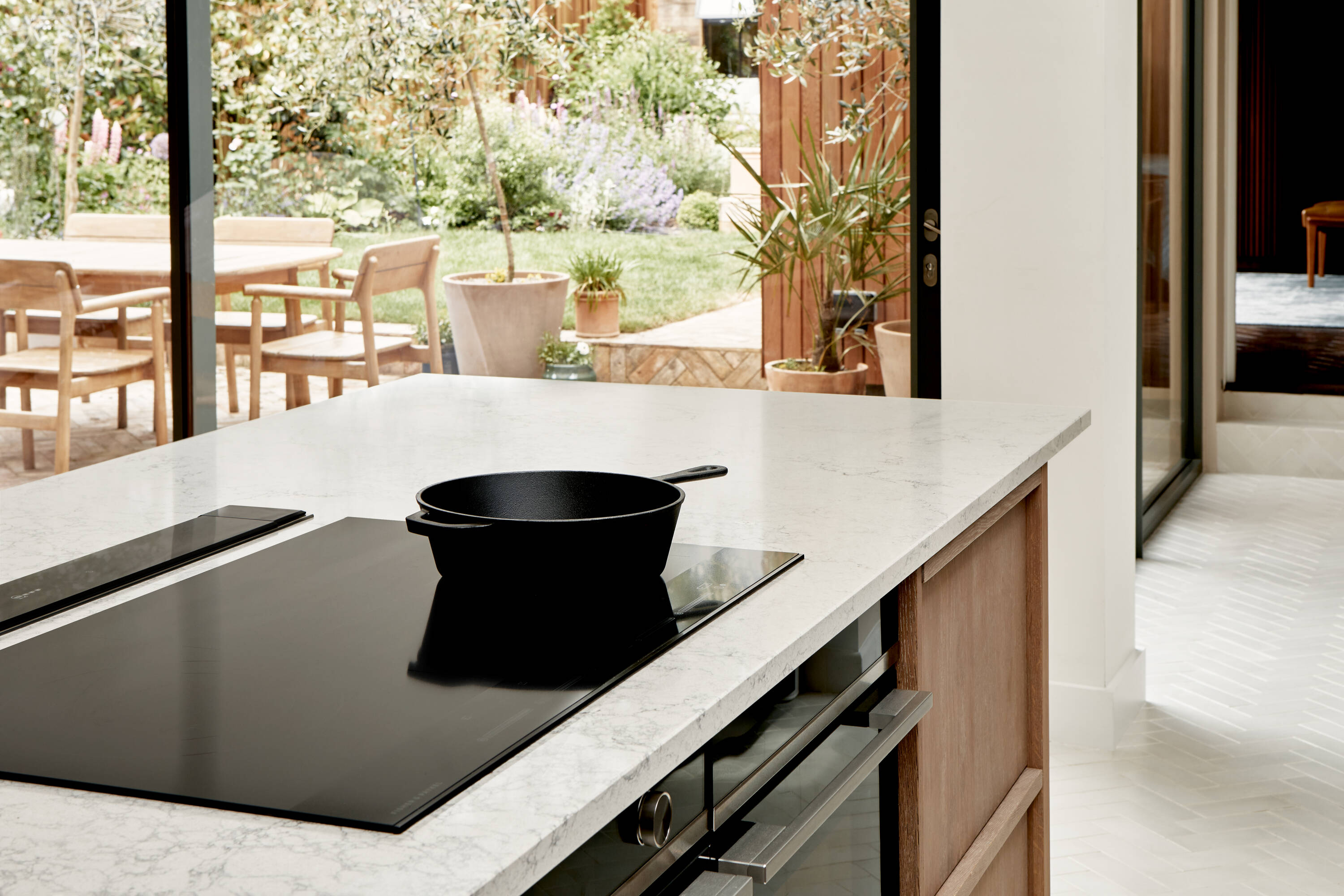 Caesarstone 5031 Countertop-Samples - View #6