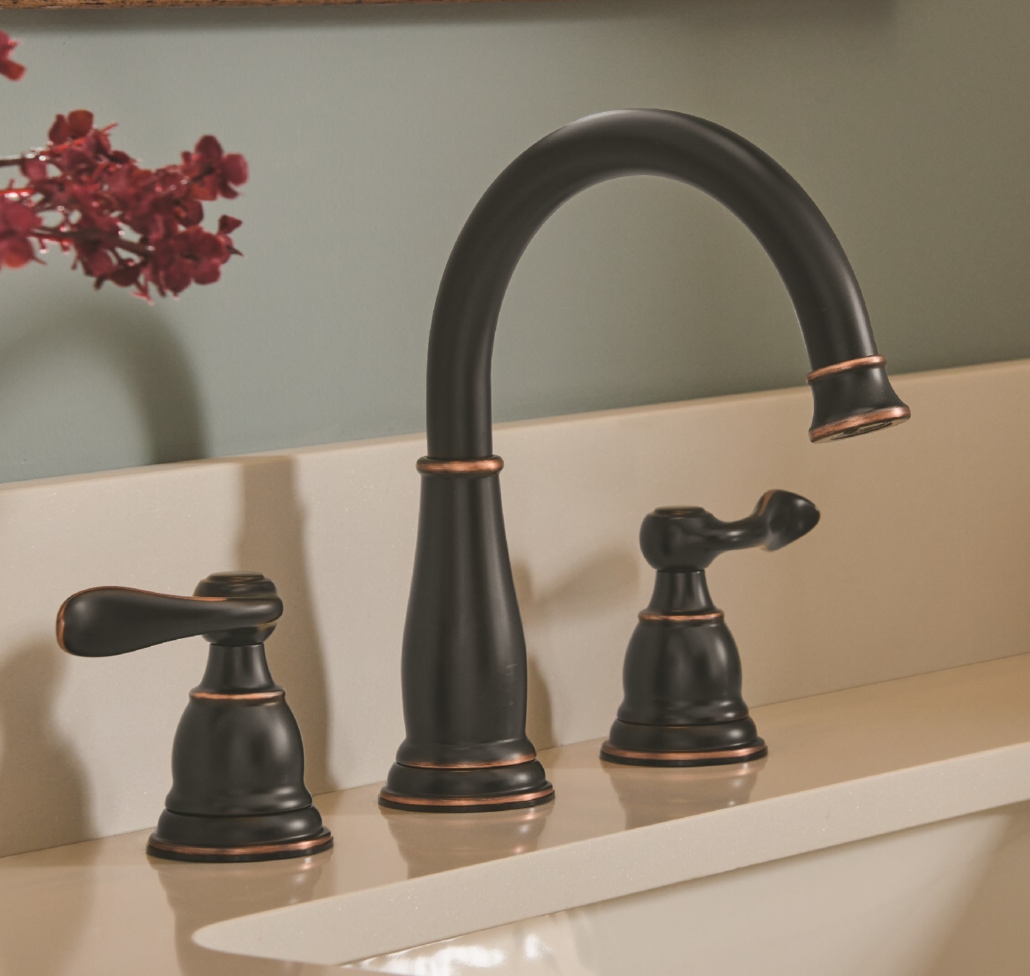 Delta Porter store Faucet