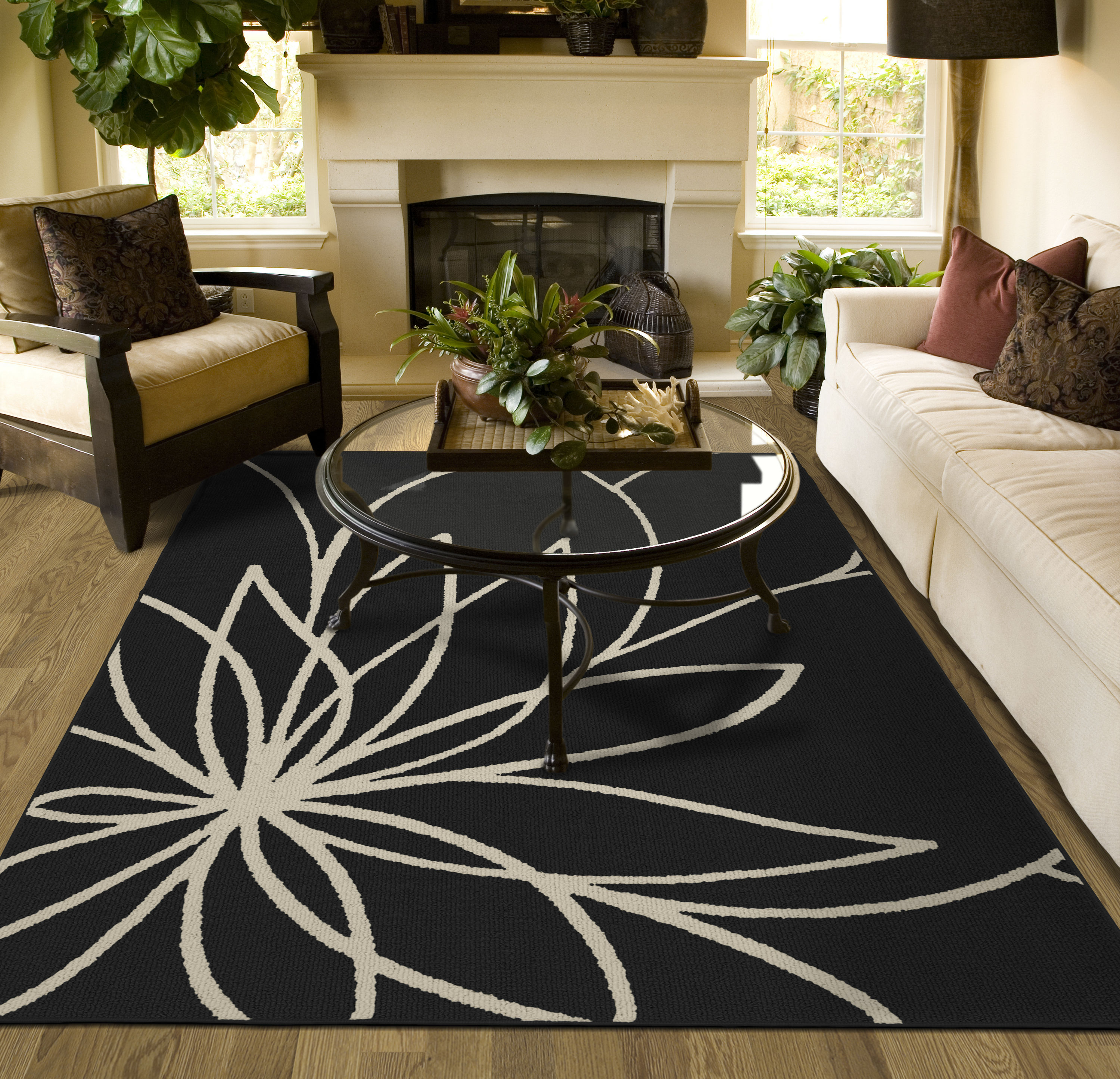 Garland Rug LL460A096120E1 Grand Floral 8 x 10 (ft) Tufted Polypropylene Black/Ivory Rectangular Indoor Floral/Botanical French Country Area rug