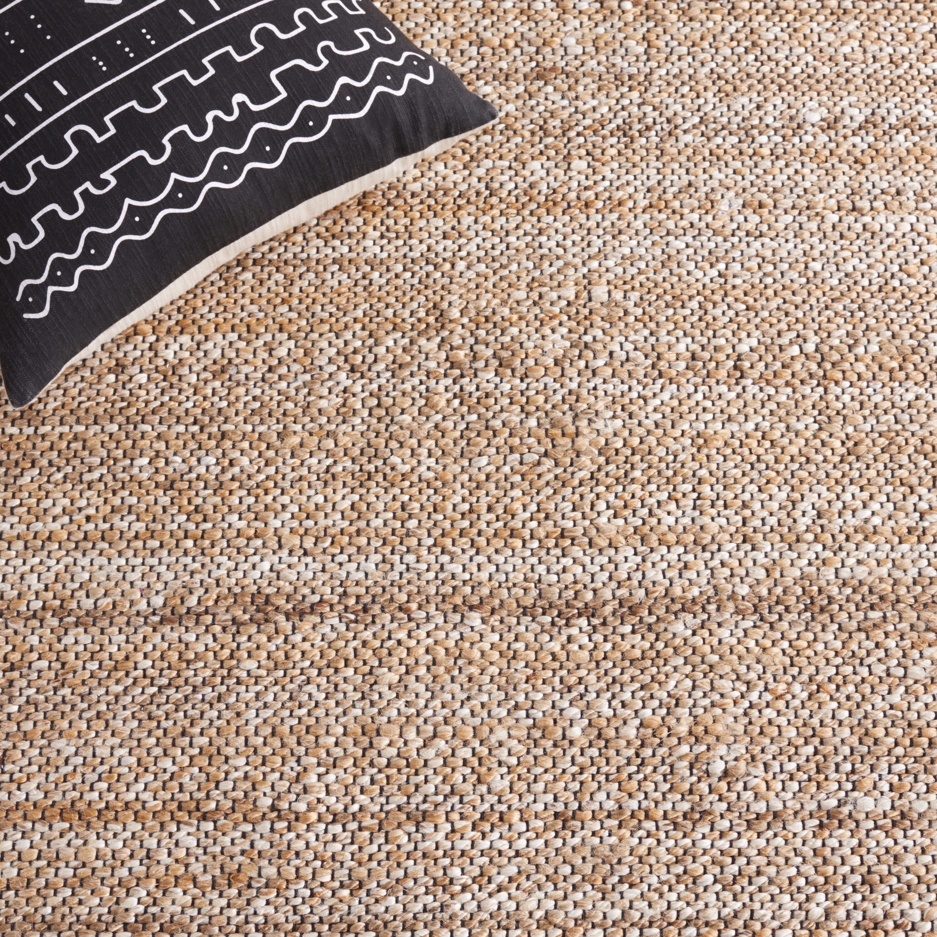 Safavieh NF832A-5 rugs - View #5