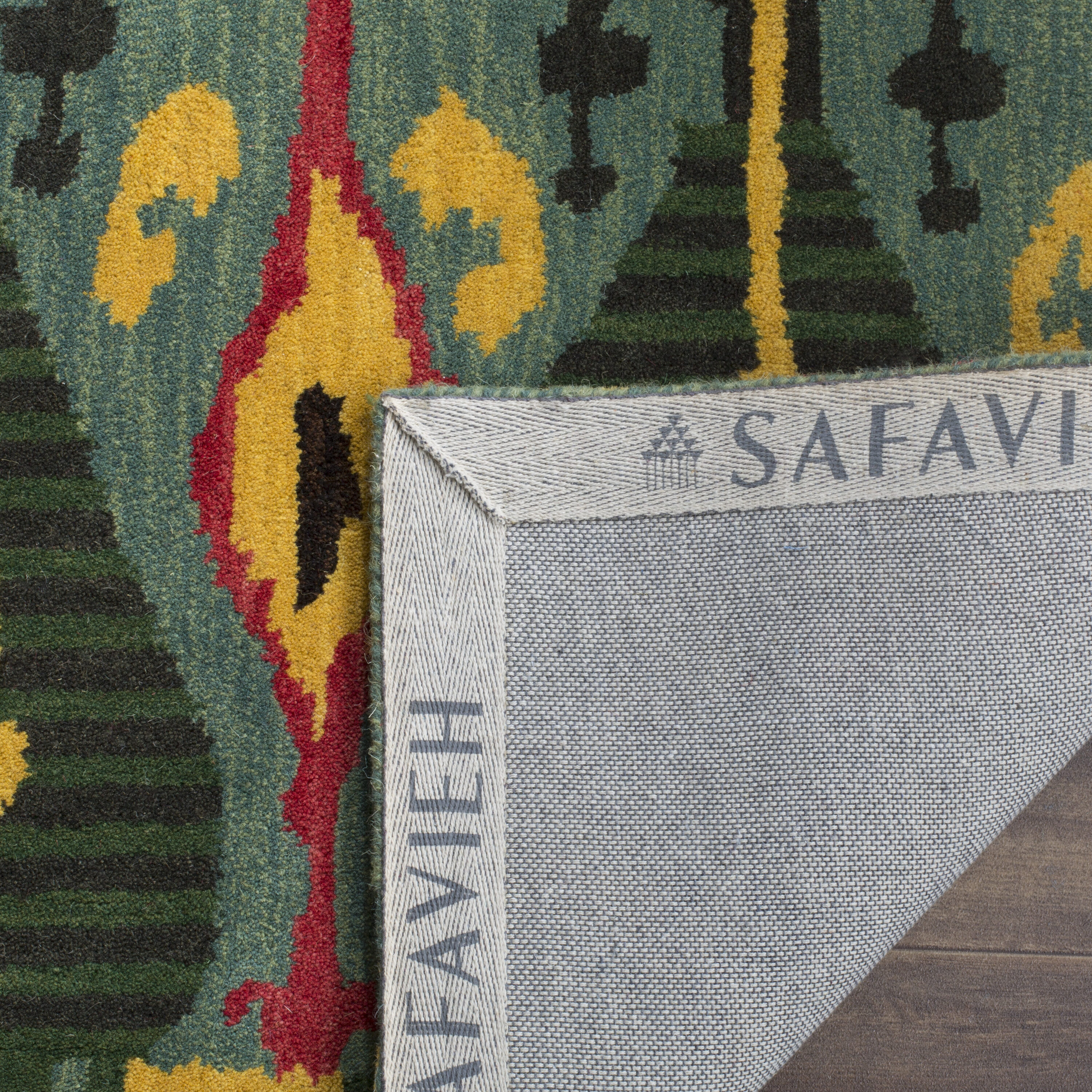 Safavieh IKT222B-212 rugs - View #3